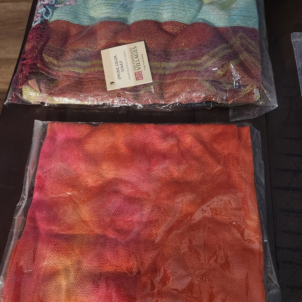 Ten thousand villages scarf